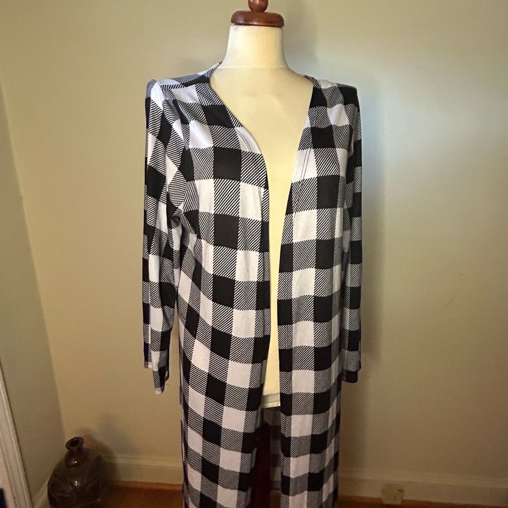 Black & white gingham print duster